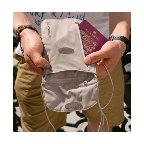 Lifeventure - RFID Body Wallet Skuldertaske 4 Lifeventure - RFID Body Wallet Skuldertaske - Billede 2