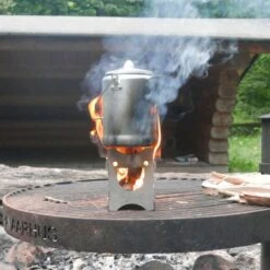 Savotta - Happy Stove 13 Savotta - Happy Stove -Nordisko Butik savotta 0174100 happy stove og mil tec 14680500 percolator espressokeddel 001.w610.h610.fill