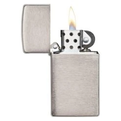 Zippo - Slim Brushed Chrome Lighter -Nordisko Butik zippo 1600 slim brushed chrome 03.w610.h610.fill